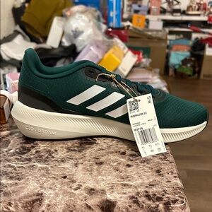 Adidas Men's Dark Green Cloudfoam Sneakers